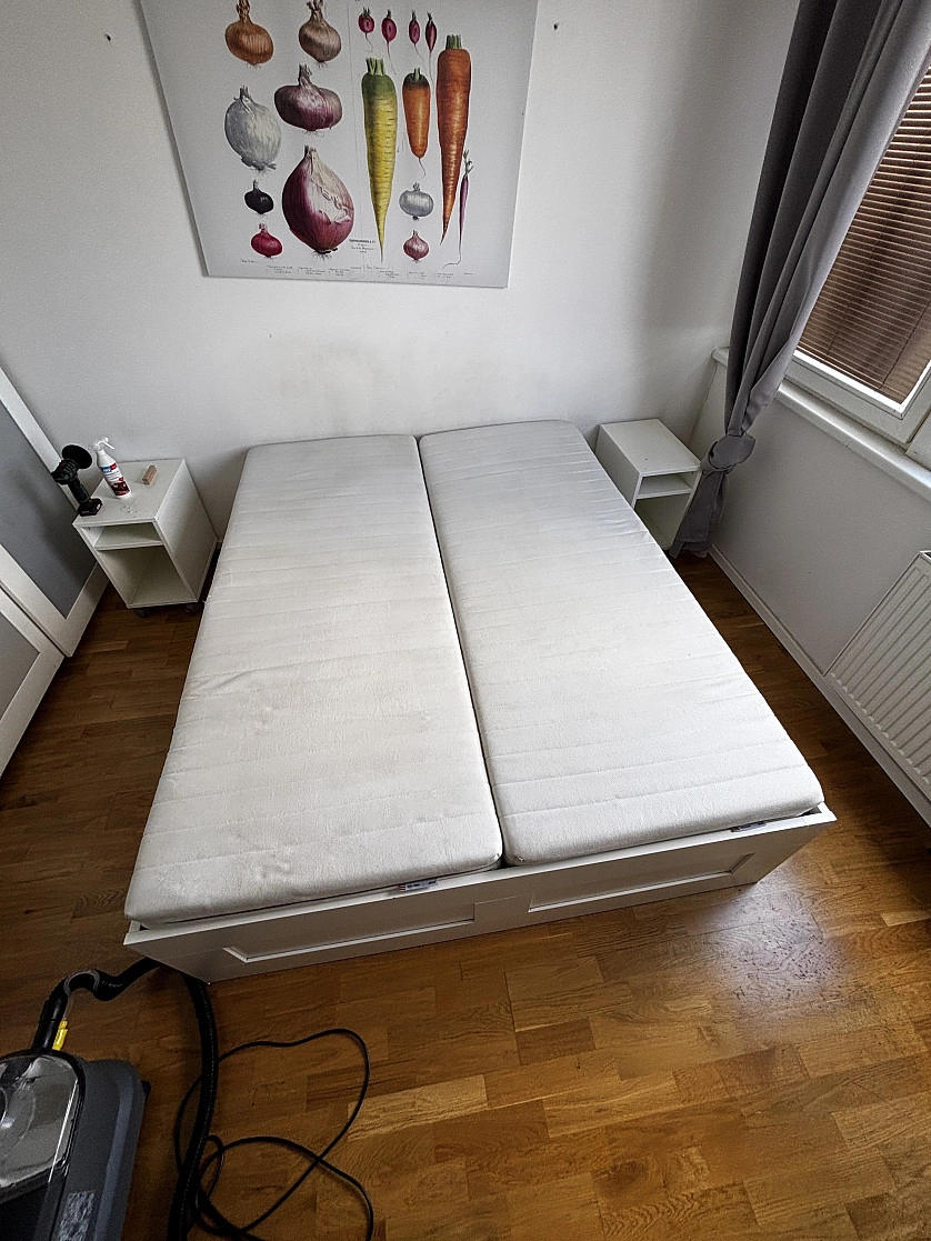 Práce v portfoliu - Čištění matrací z obou stran - fotografie 2