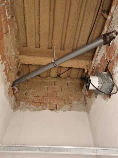 Работа портфолио - Výměna popraskaného litinového potrubí. - фото 4