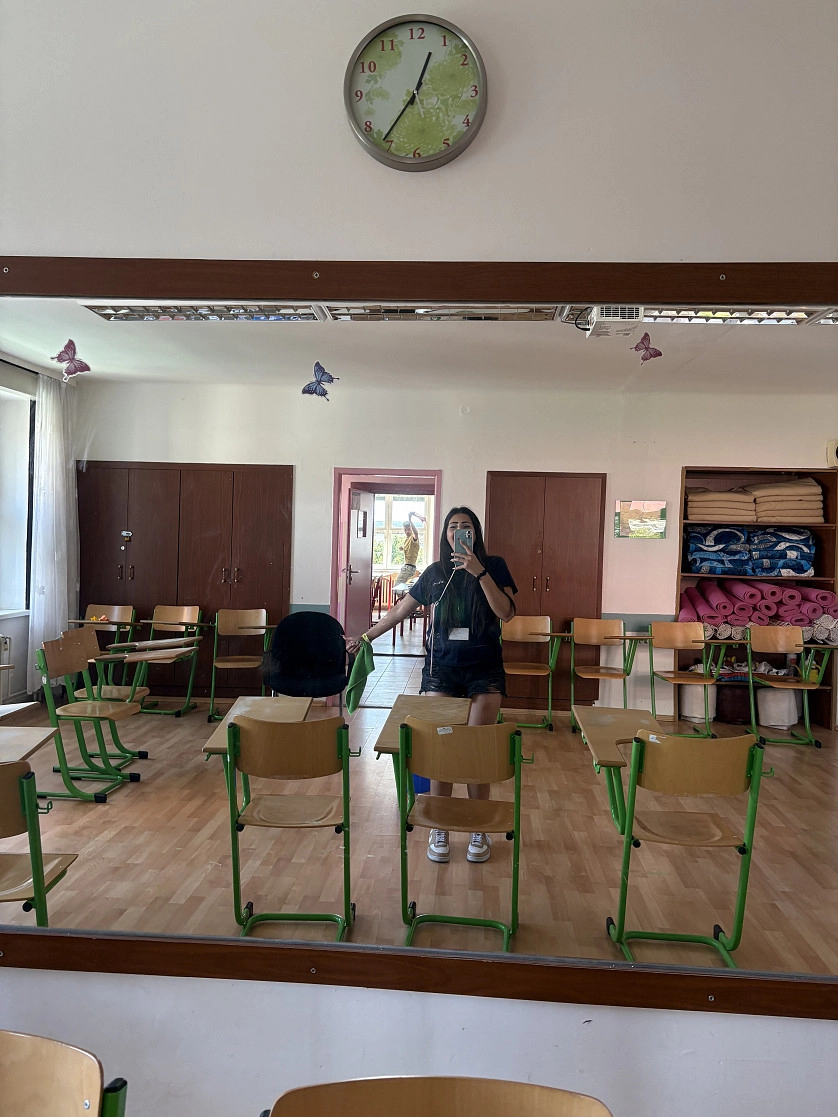 Práce v portfoliu - Generální úklid školy - fotografie 3