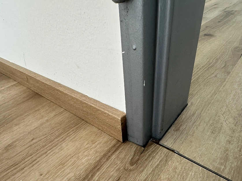 Práce v portfoliu - Pokládka plovoucí podlahy - fotografie 6