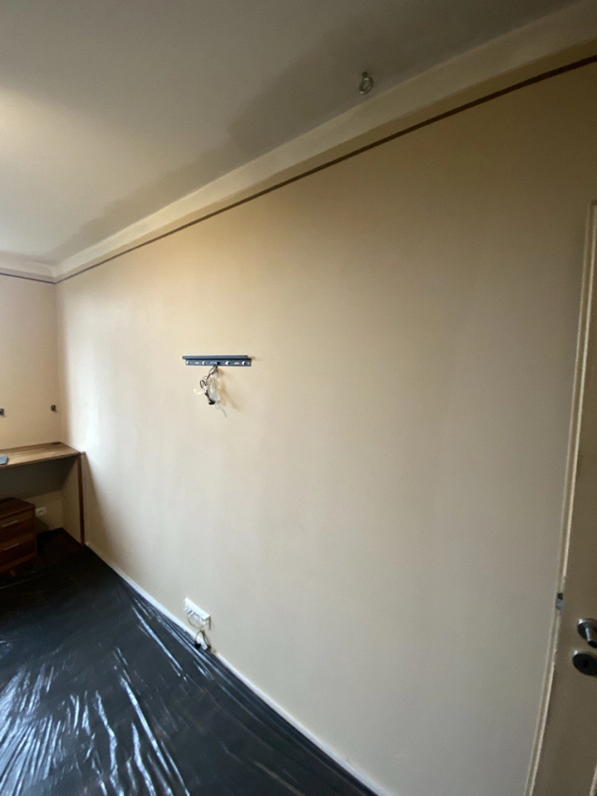 Práce v portfoliu - Malování bytu na Praze Prosek - fotografie 3