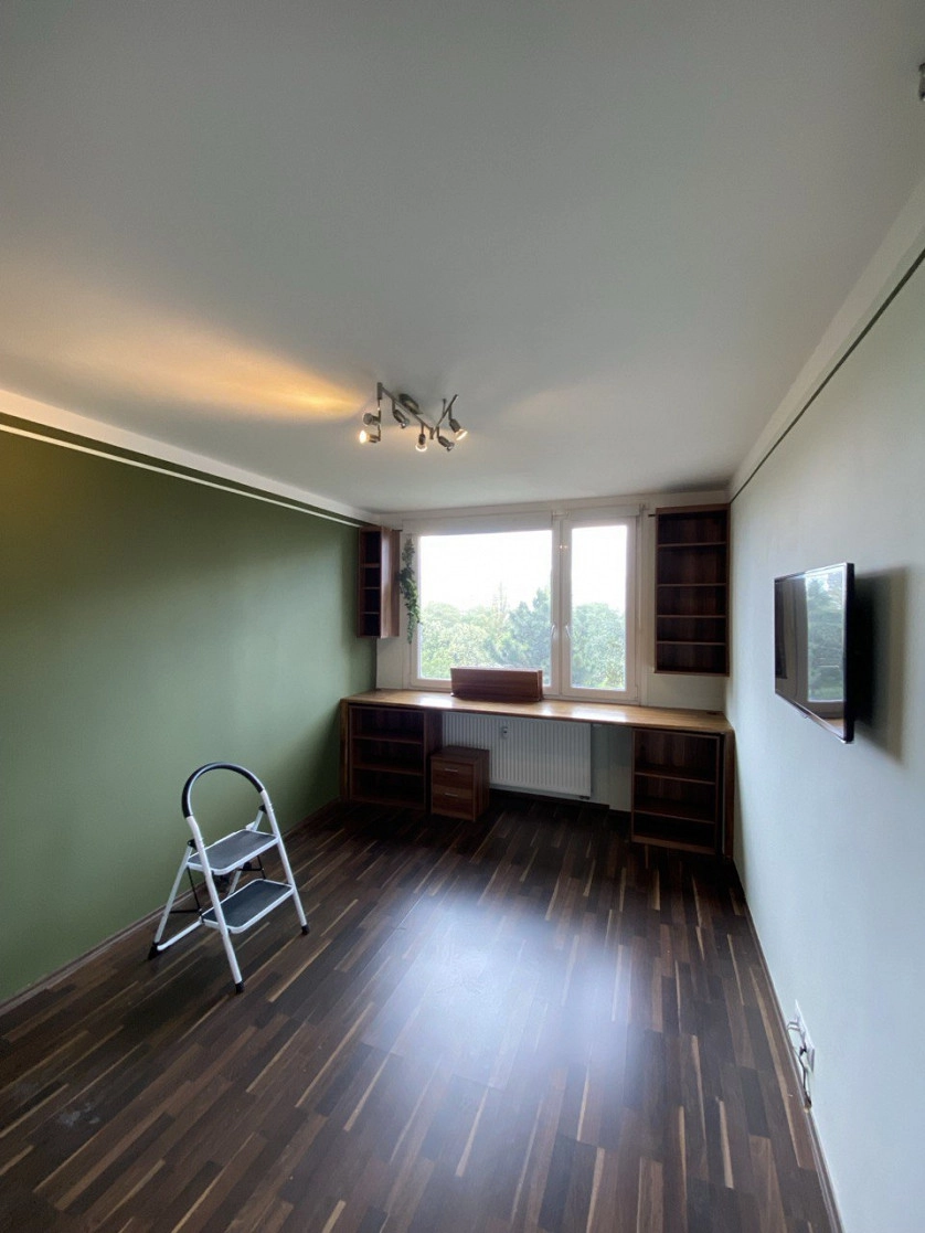 Práce v portfoliu - Malování bytu na Praze Prosek - fotografie 6